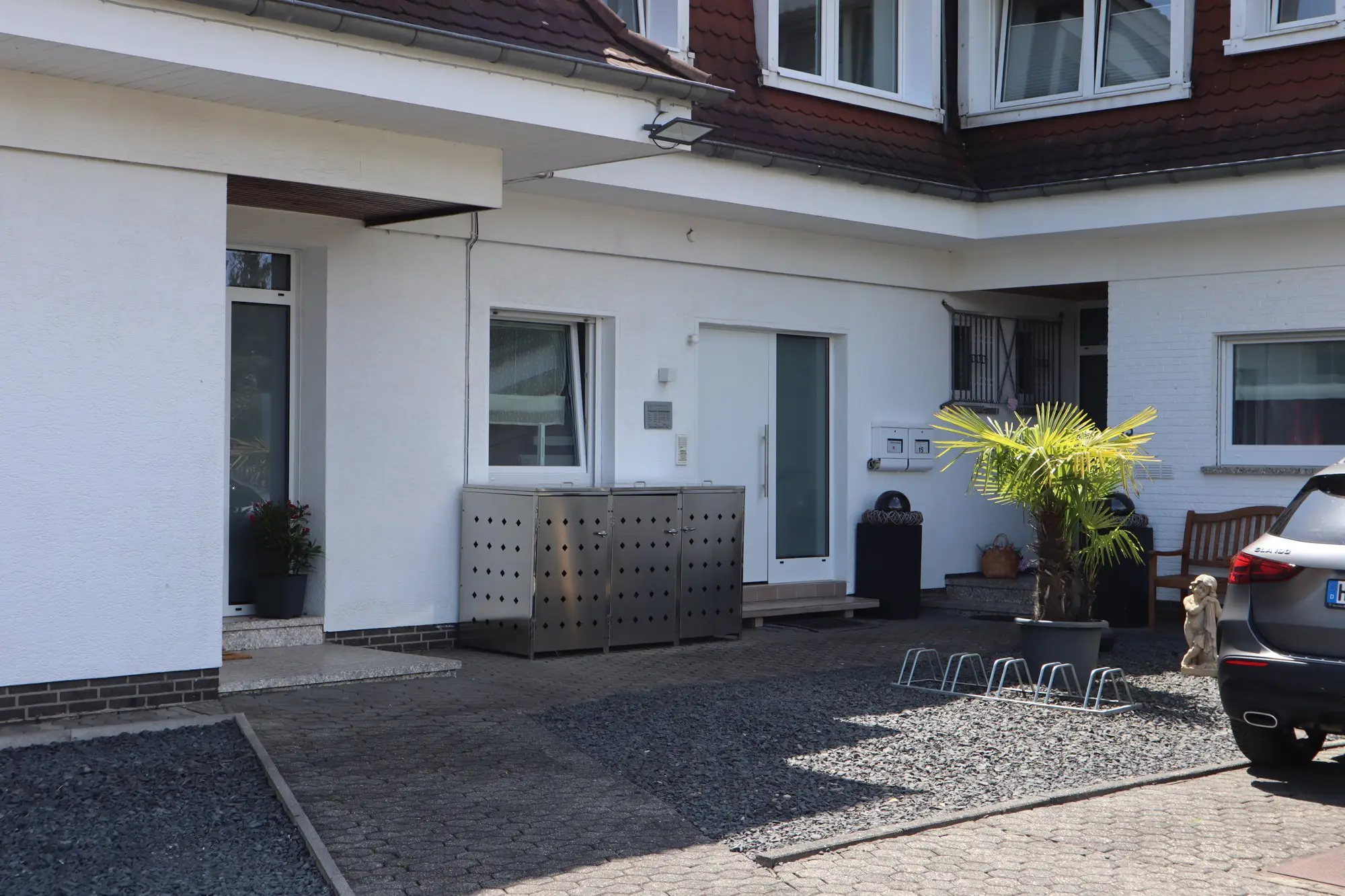 Eingangsbereich des Gesundheitszentrums Karken